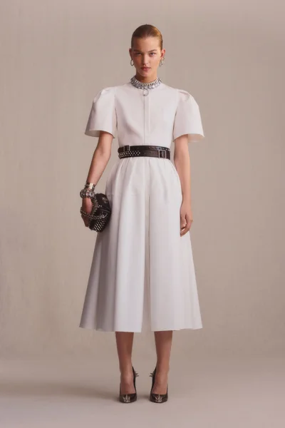 Look 11
